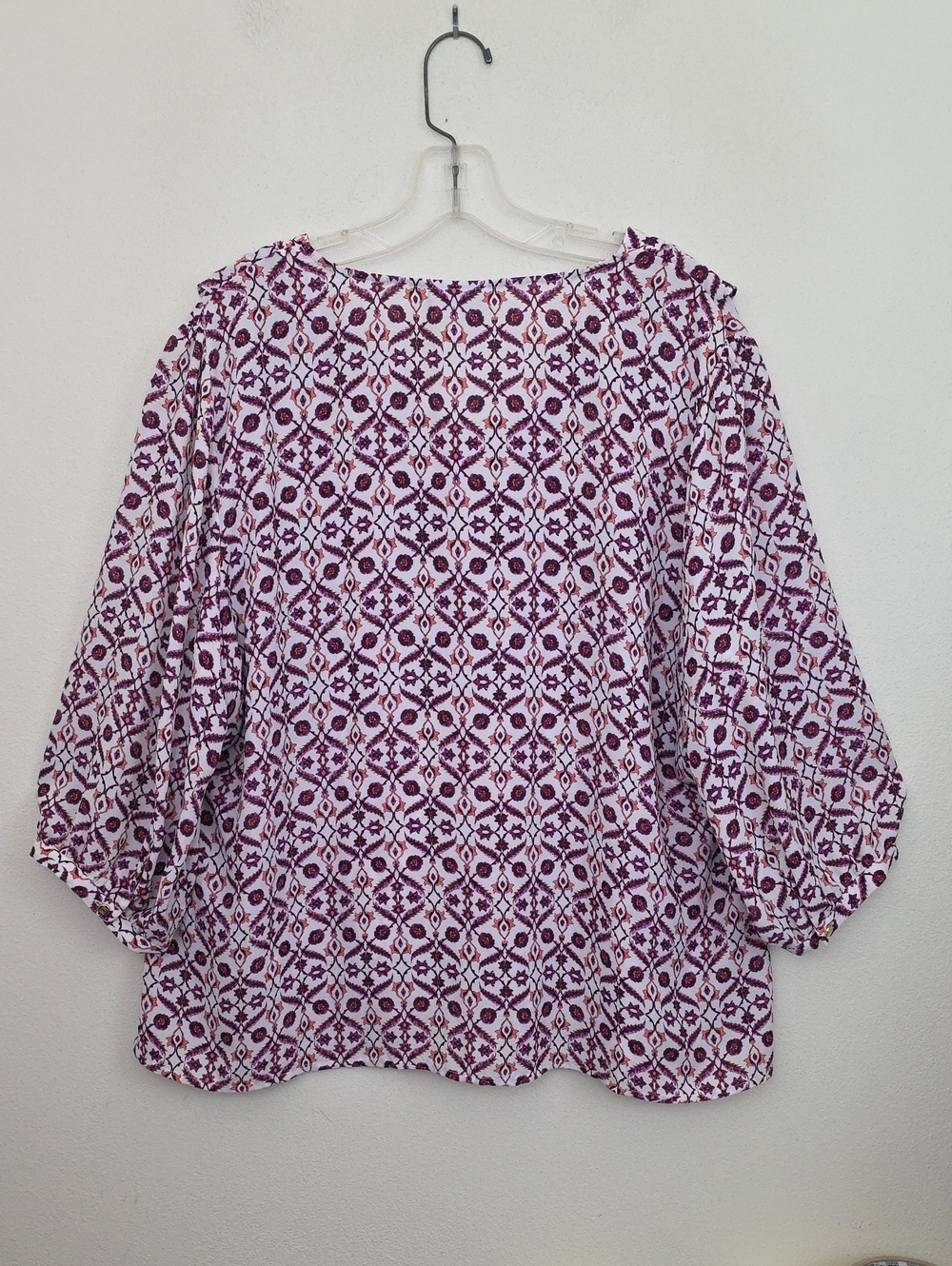 Liz Claiborne Floral Top White, Wine, Orange, Pink & White Pullover V-Neck XXL - Picture 10 of 12